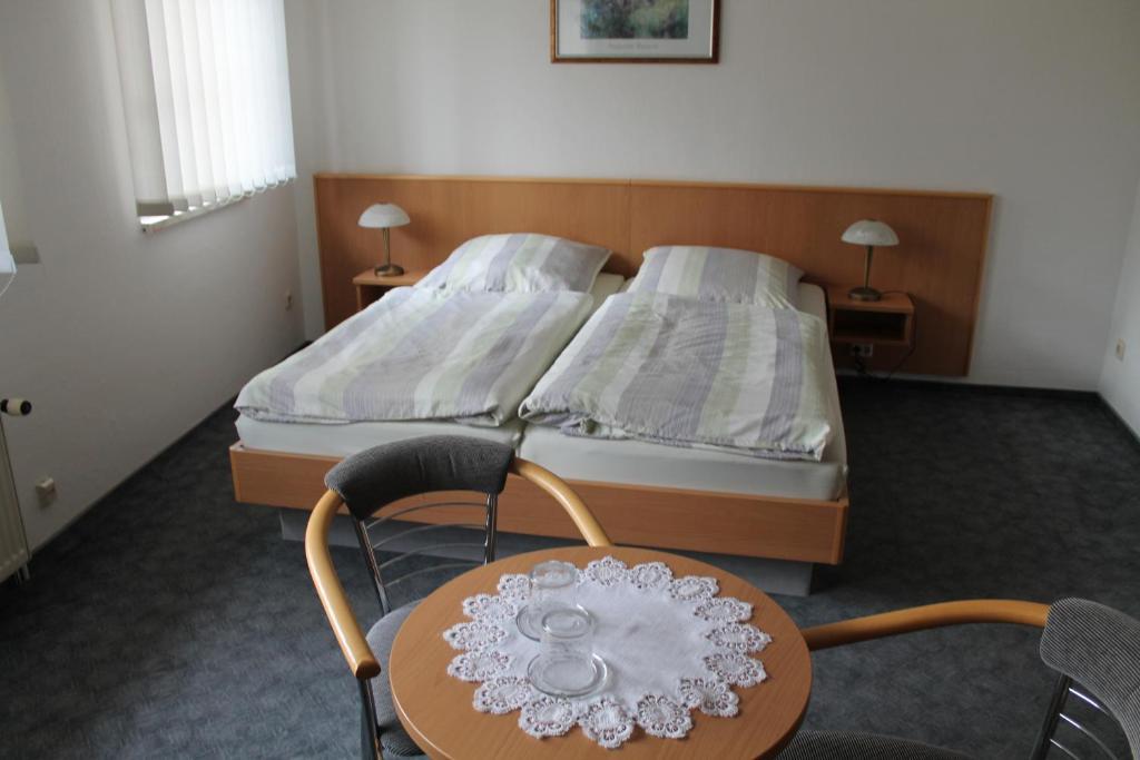 Hotel Am Stadtwall Quedlinburg Pokój zdjęcie